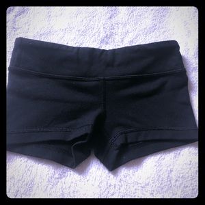 Ivivva black tight shorts